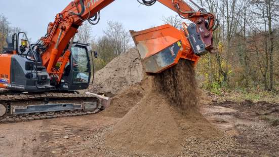 Schaufelseparator - Terra-Star® Compactline - TSC.154 - Sieben am Bagger