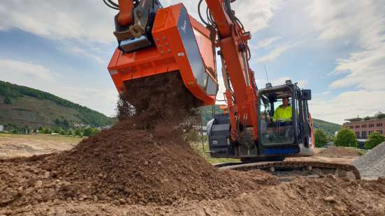 Schaufelseparator - Terra-Star® Powerline - TSP.124 - Sieben am Bagger