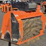 Separator TSC.154 zum Feinabsieben von Oberboden,Körnung 0-20/25mm - Adapter Bagger und Radlader kombiniert anbaubar