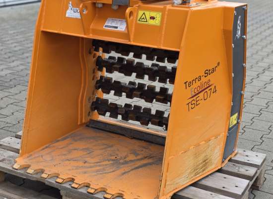Separator TSE.074 mit Mischwellen M80X zum Mischen, Zerkleinern und Belüften - zur Bodenaufbereitung